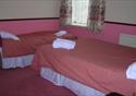 Agar hotel bedroom