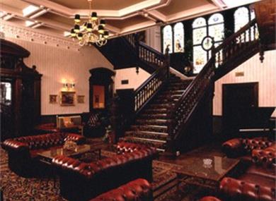 Thumbnail for Oaks Hotel